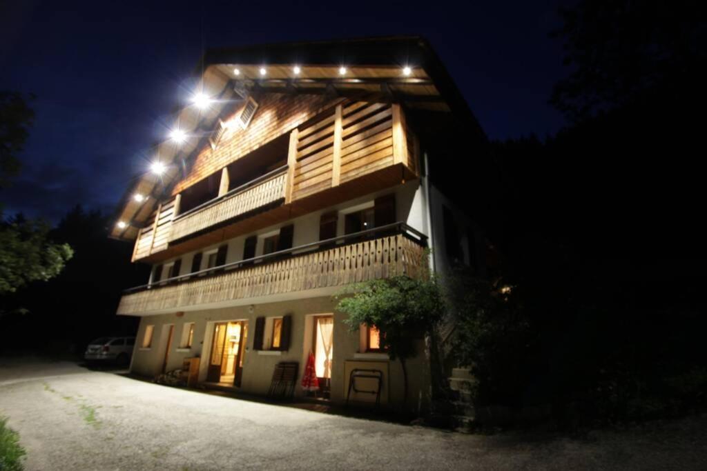Appartement Cozy Dans Chalet 6 Pers Voiture 4 Roues Motrice A Dispo لا كلوساز المظهر الخارجي الصورة